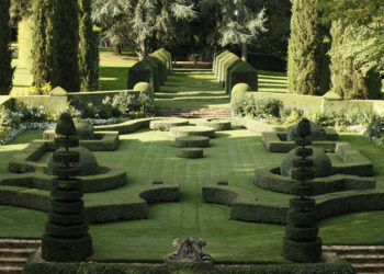 Le Parterre français du Manoir d'Eyrignac