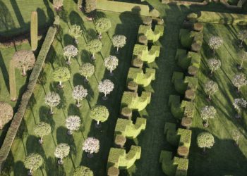Vue aérienne des Jardins d'Eyrignac ©Eric Sander