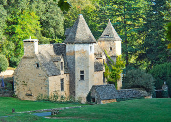 Circuit groupe Eyrignac et ses Jardins / château de Lacypierre