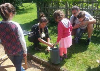 jeunes_pousses_atelier_visite-enfant_eyrignac
