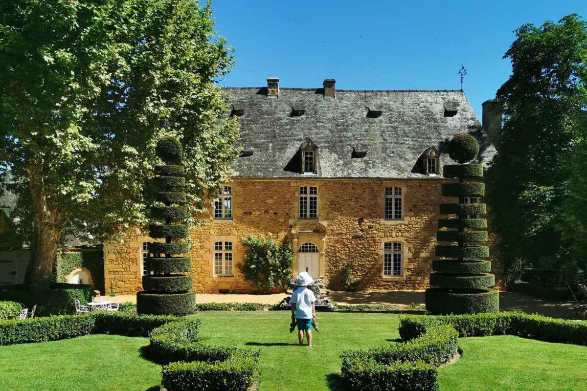 JEP - Eyrignac et ses Jardins Visite pieds nus à Eyrignac pour la Journées du patrimoine